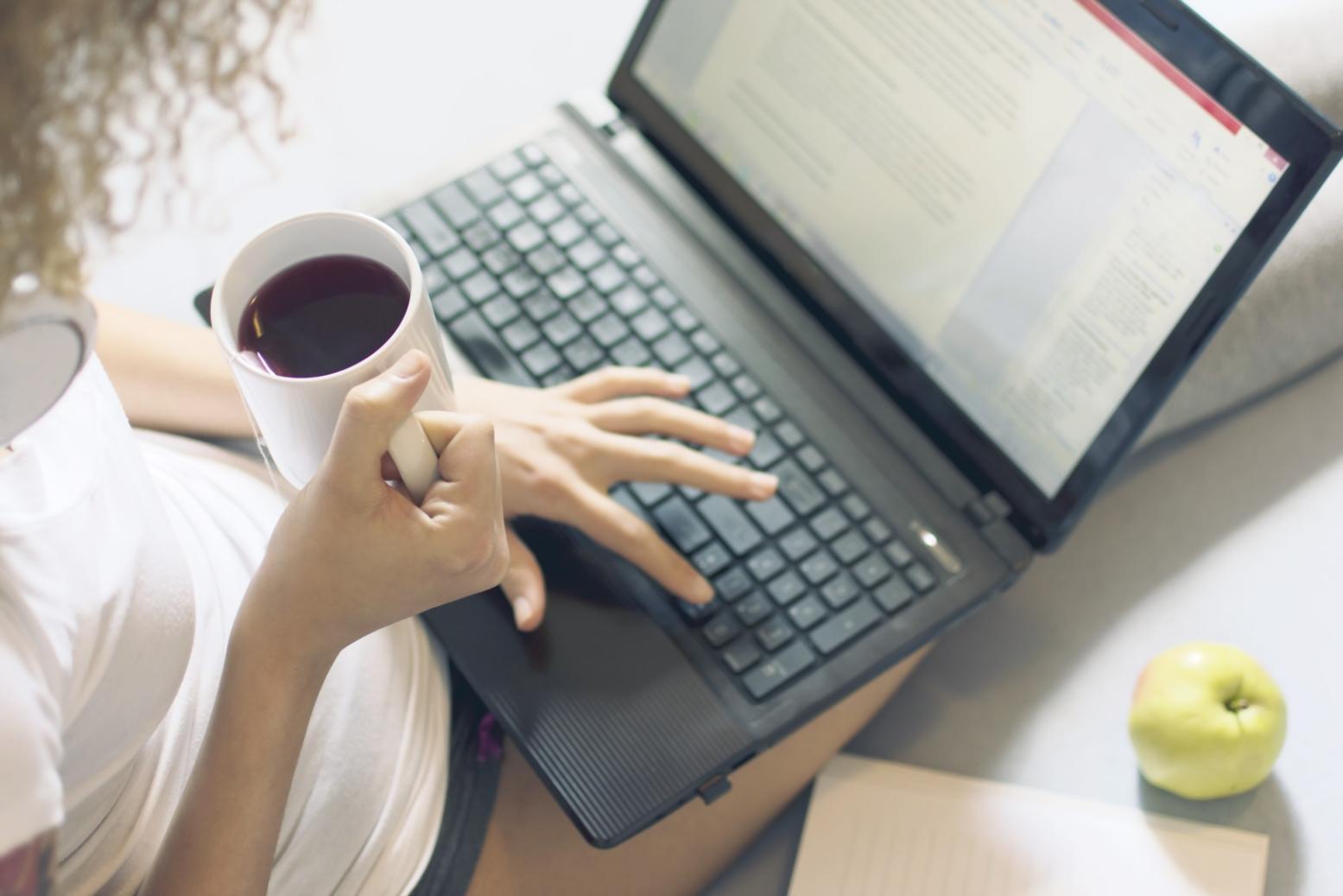 Team-Zusammenarbeit bei Bravonexalui